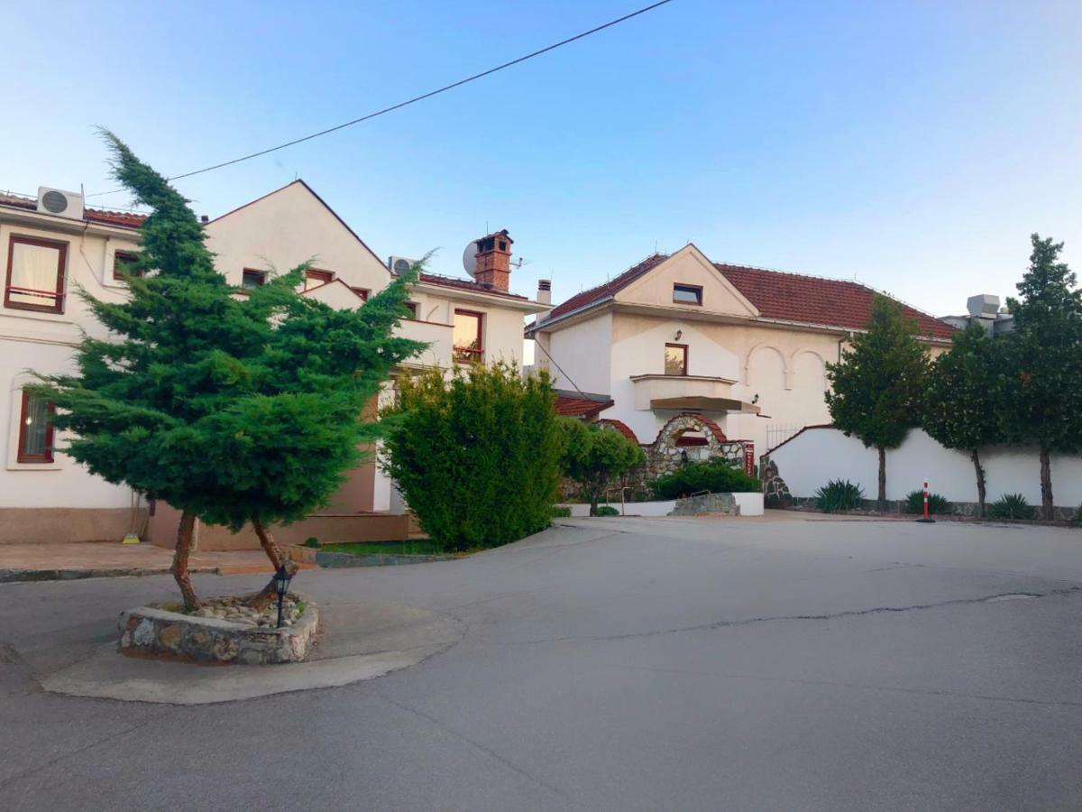 Hotel Vergina 斯科普里 外观 照片