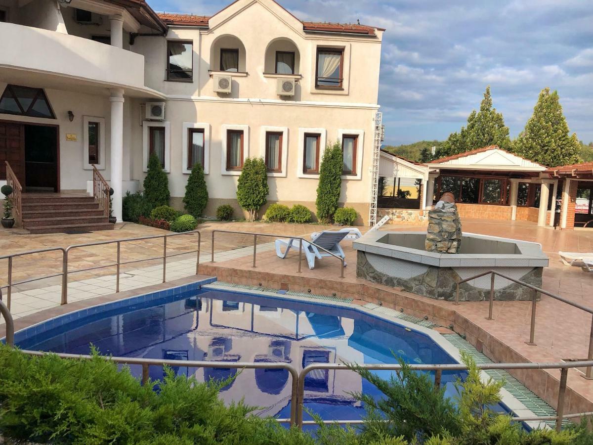 Hotel Vergina 斯科普里 外观 照片